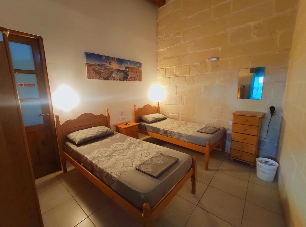 Margerita Farmhouse Qrendi Esterno foto